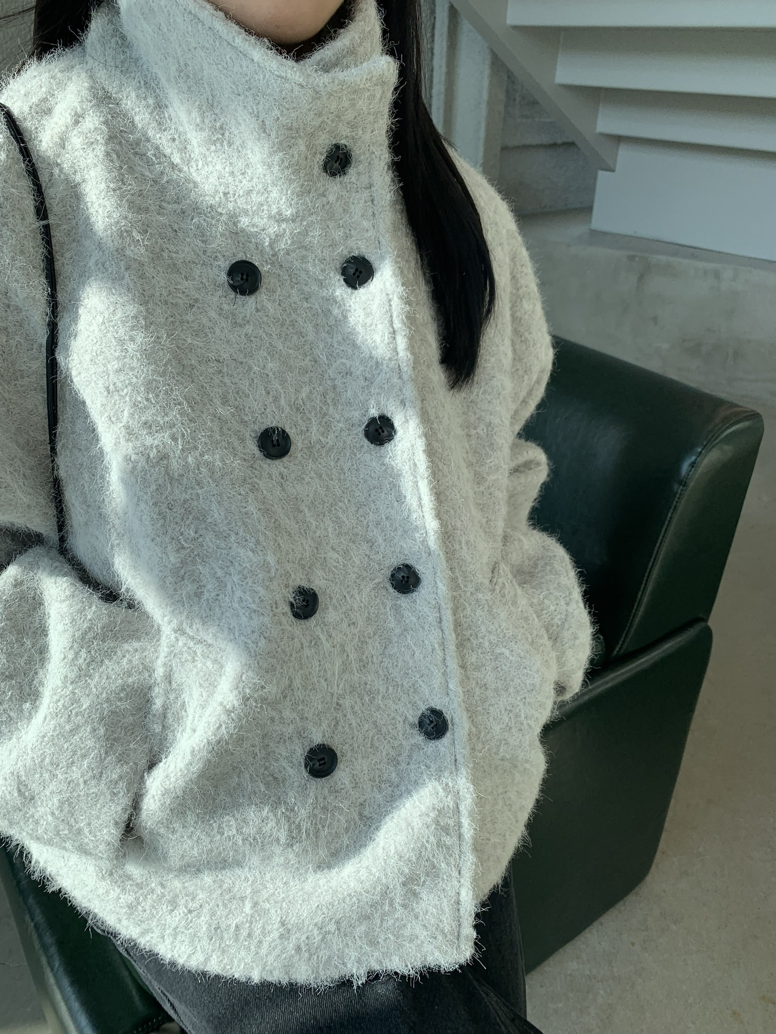 (2 color) 하이넥 부클 숏 코트  High-neck boucle short knitwear 상세 이미지 3