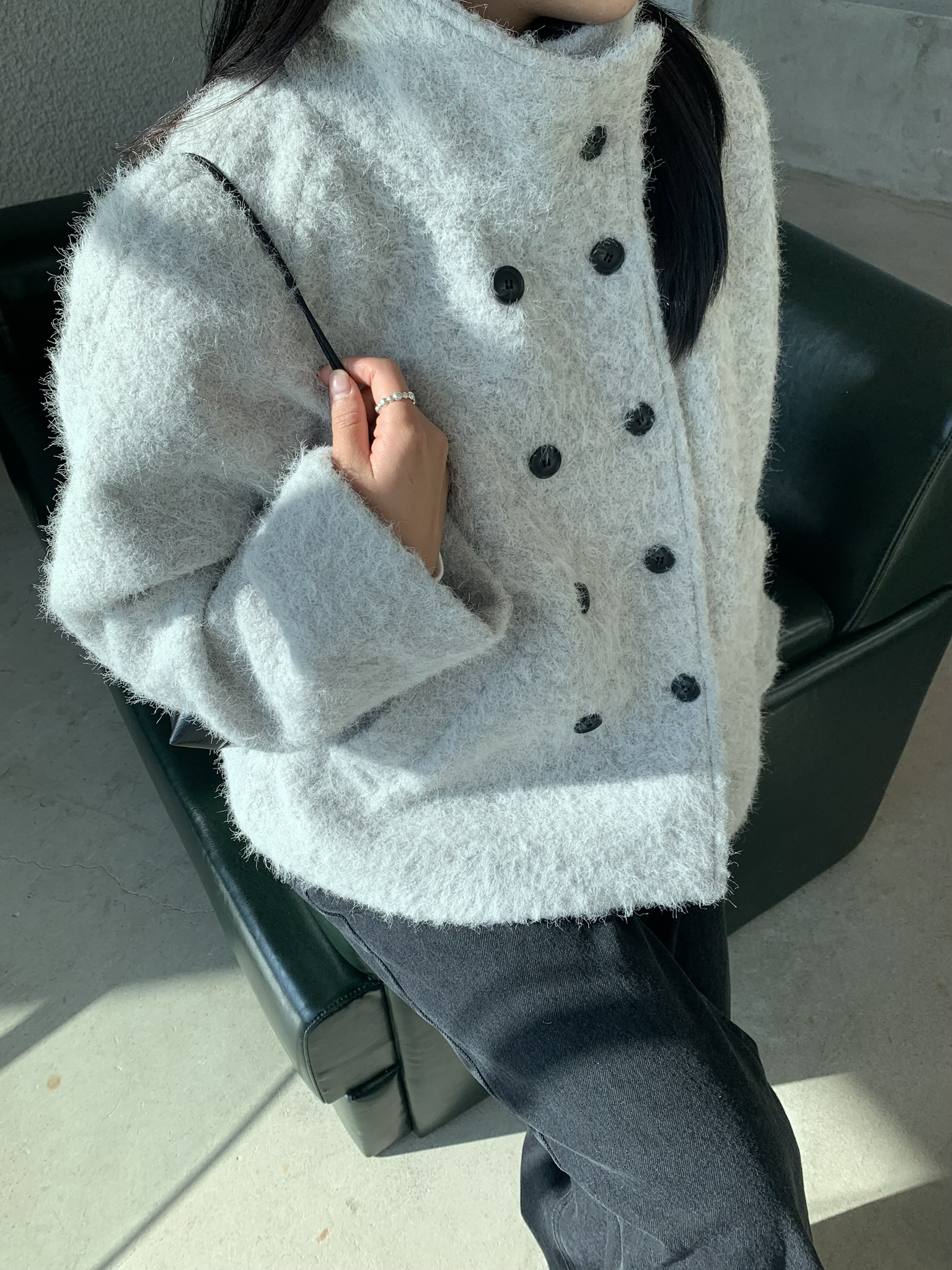 (2 color) 하이넥 부클 숏 코트  High-neck boucle short knitwear 상세 이미지 1