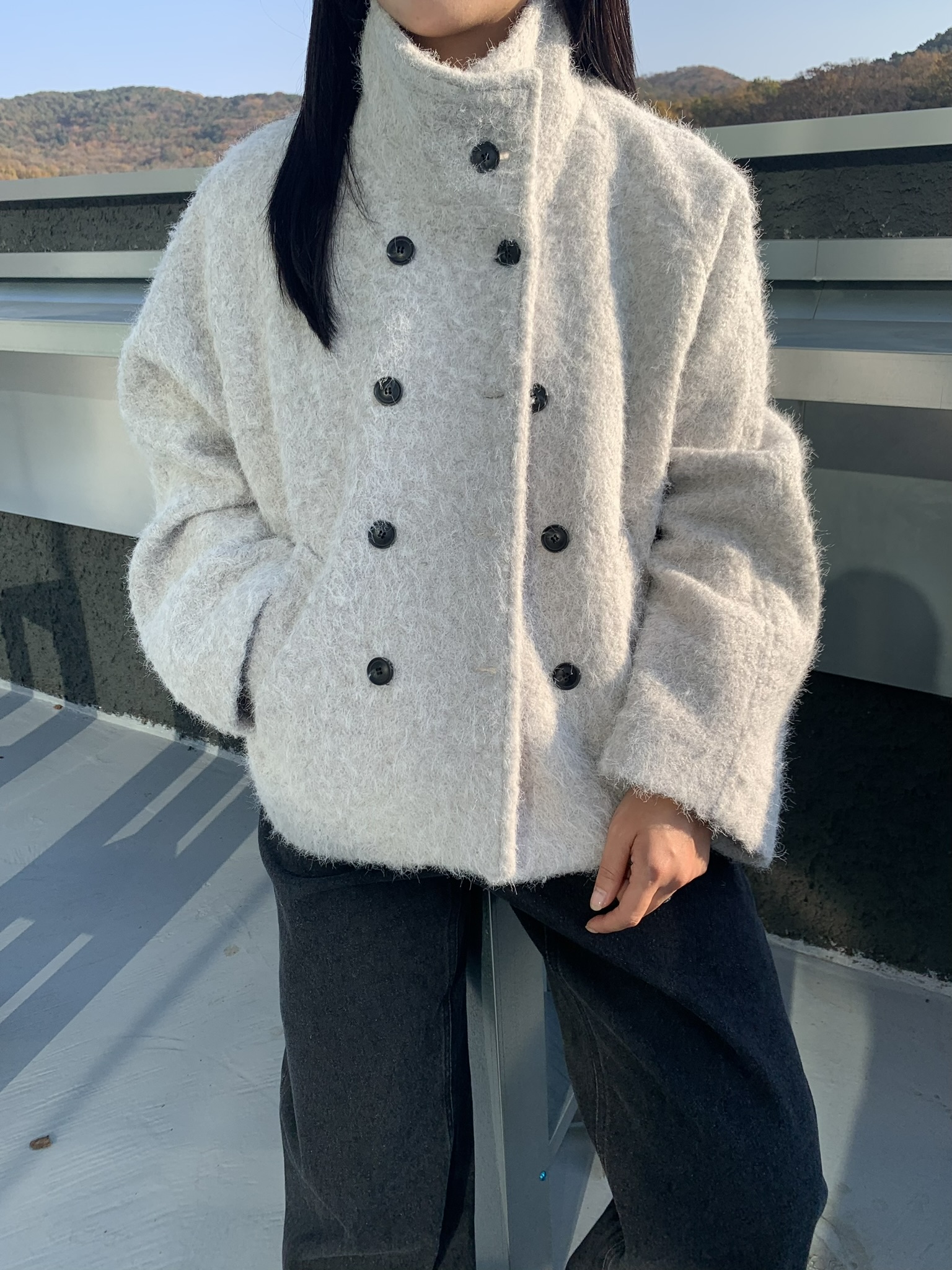 (2 color) 하이넥 부클 숏 코트  High-neck boucle short knitwear 상세 이미지 14