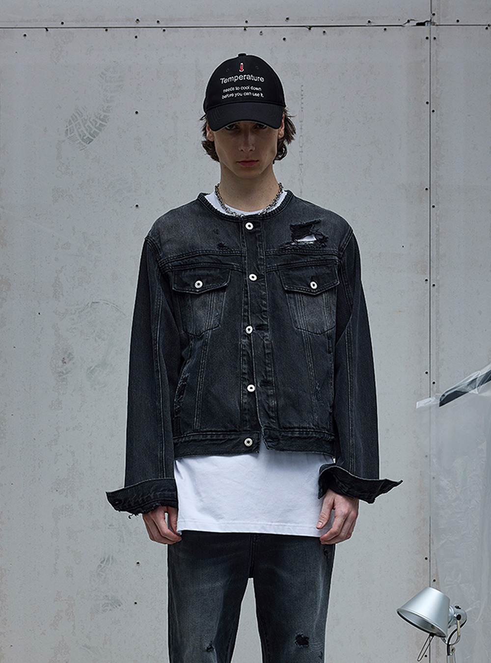 TERRAINCOGNITA] Distressed Washed Denim Jacket - BCAESAR
