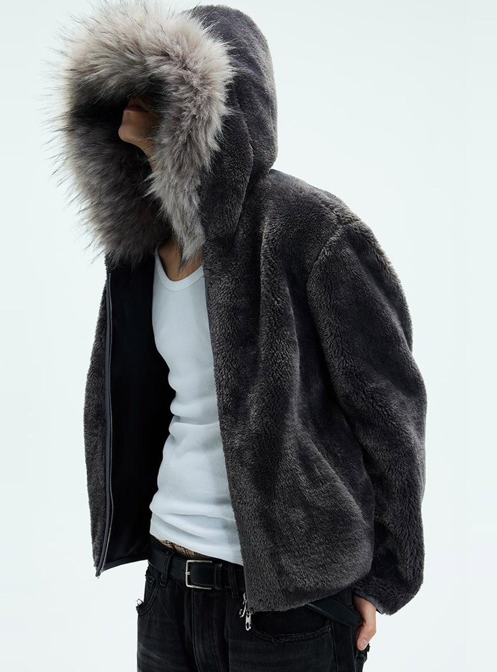 WHISTLEHUNTER] Two-Tone Detachable Fur Hoodie (2color) - BCAESAR