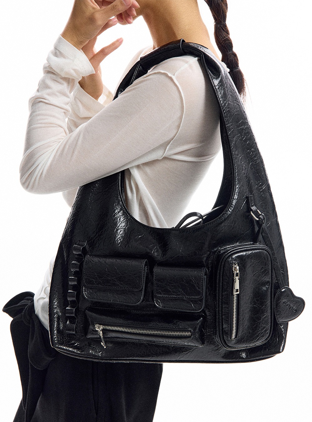 国内で当店のみ CONP - Magic Pocket Hobo Shoulder Bag Magic Pocket Hobo Shoulder Bag - BCAESAR