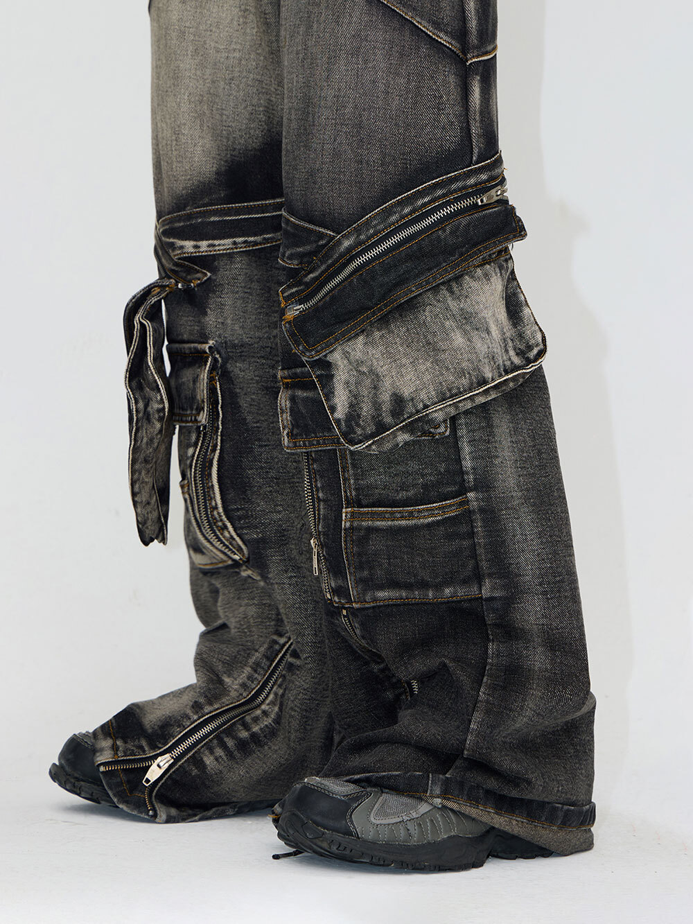 PEOPLESTYLE] Potts Merson Multi-Pocket Wide Denim Pants