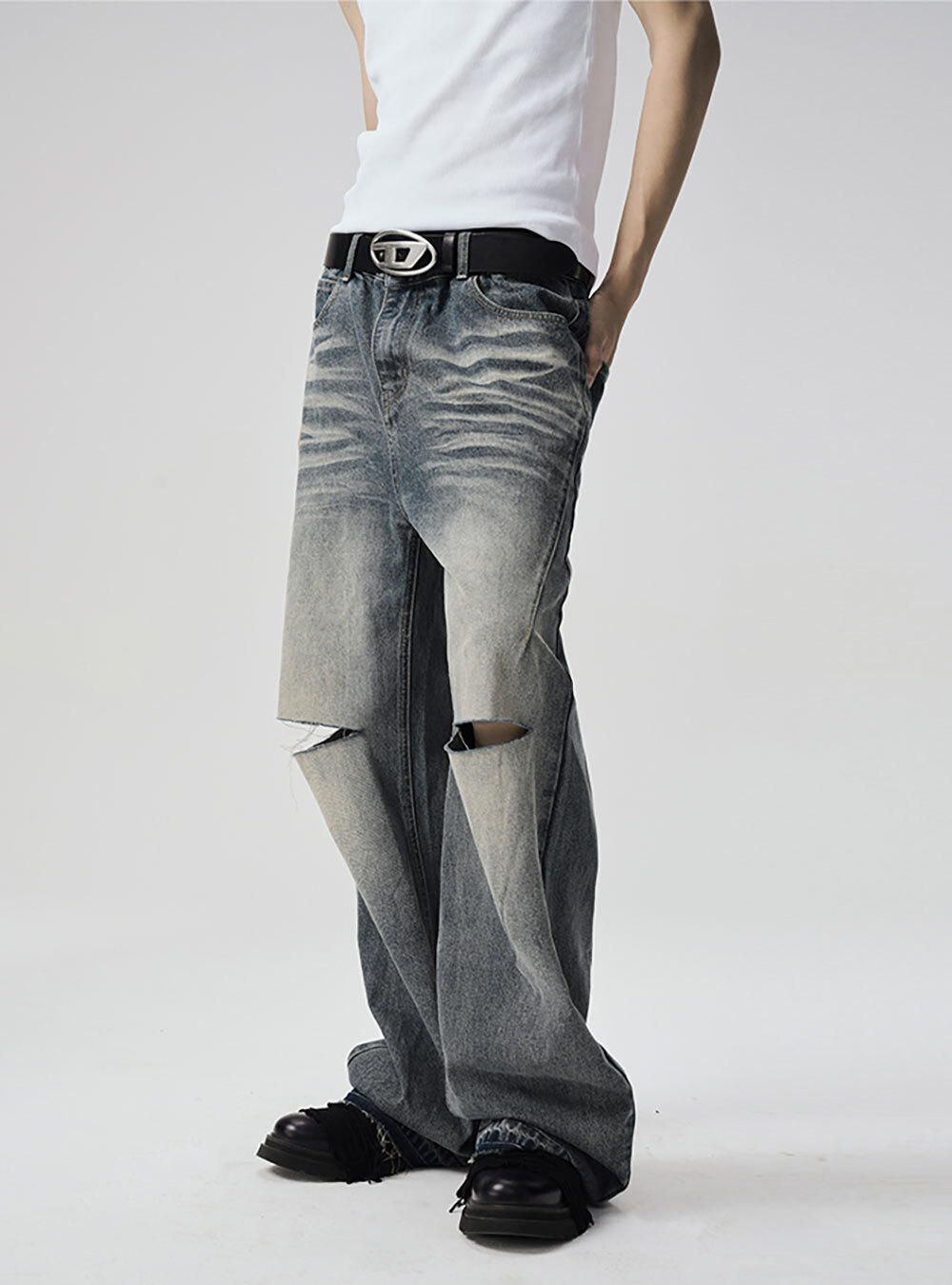 JCAESAR] Knife Cut Wide Two-Tone Heavy Washing Denim Pants