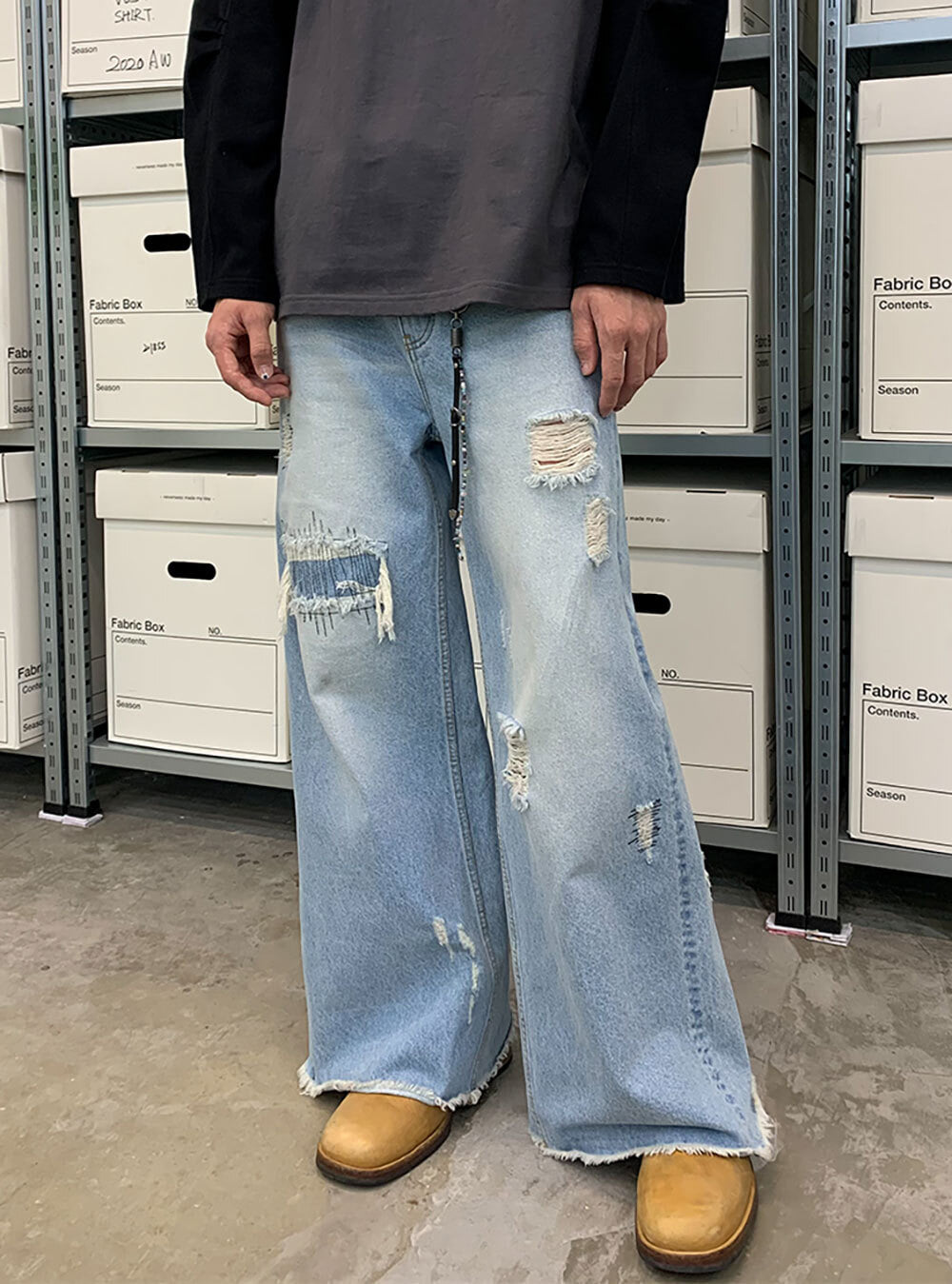 NEVERSEEZ] Washed-out Deconstructed Bootcut Straight Jeans - BCAESAR