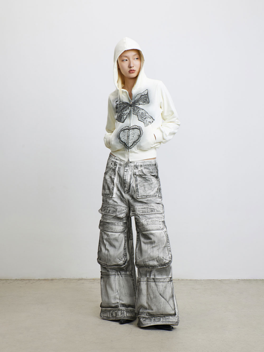 CONP] Rubbing Denim - BCAESAR