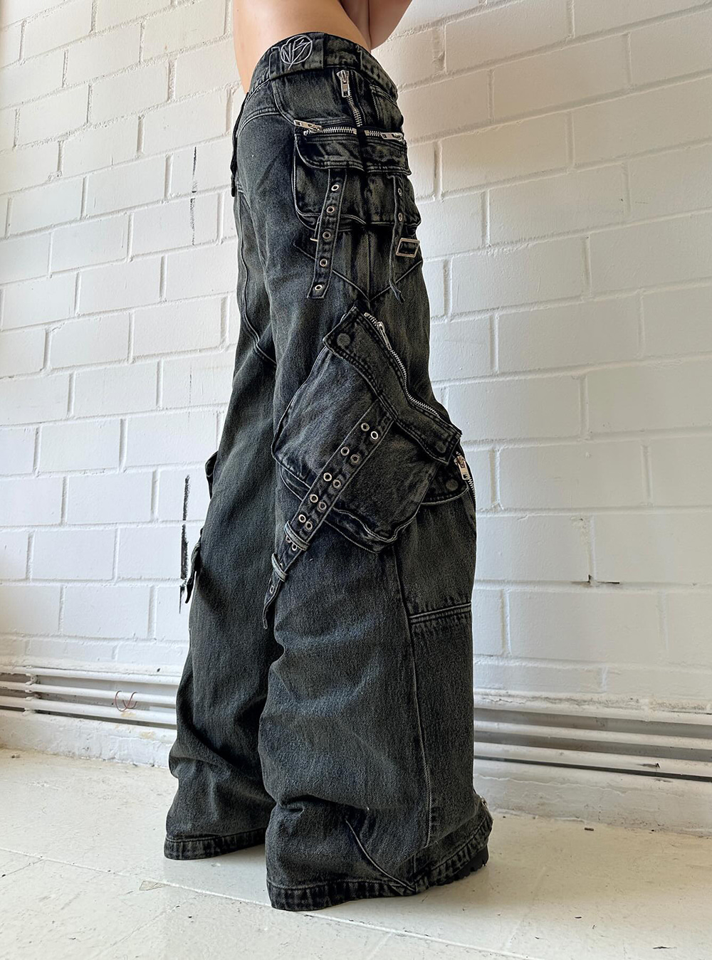 NO/FAITH STUDIOS] GREEN BLACK USED CARGO PANTS - 비엑세스