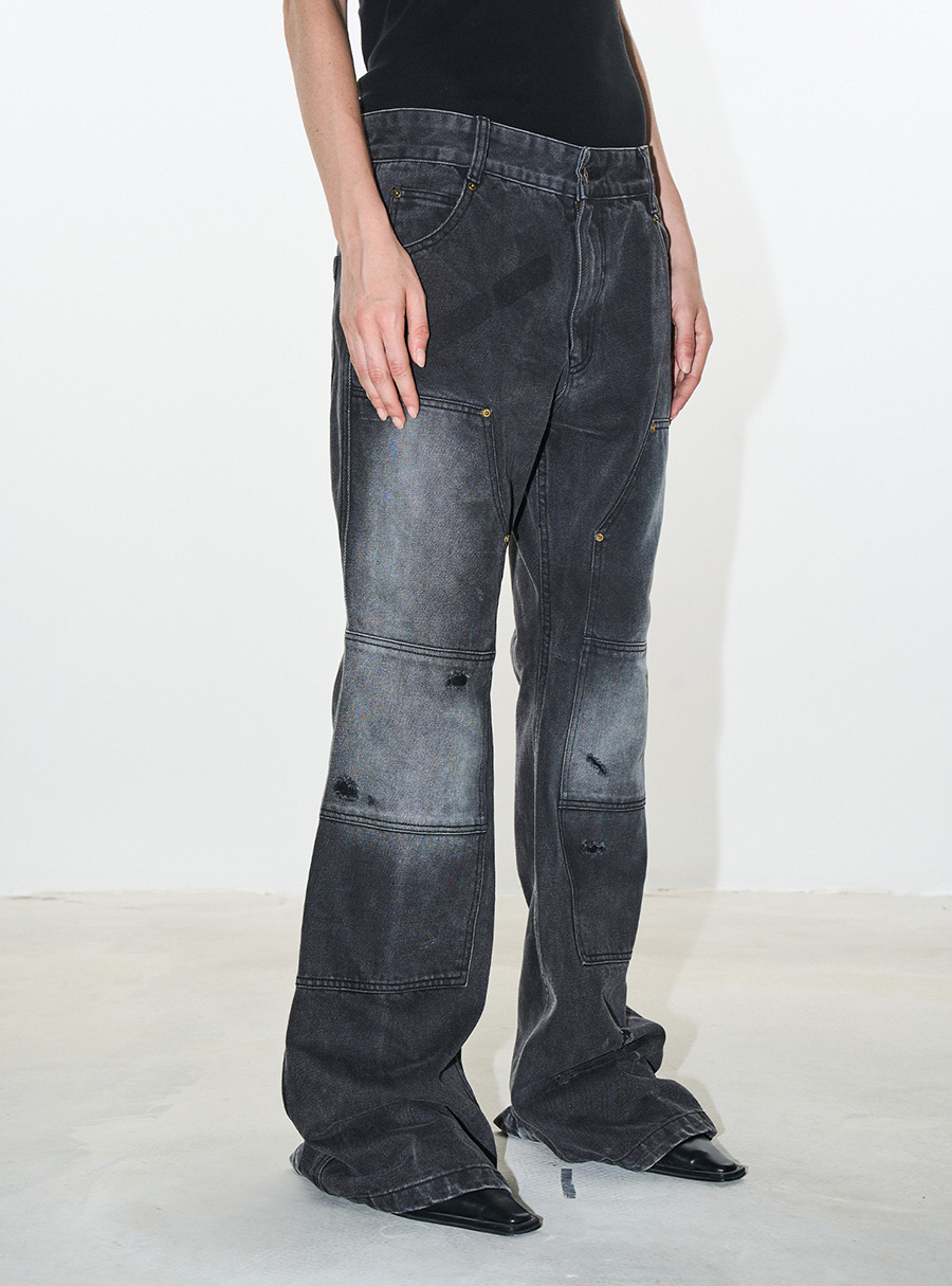 BLIND NO PLAN] Washed Distressed Loose Jeans - BCAESAR