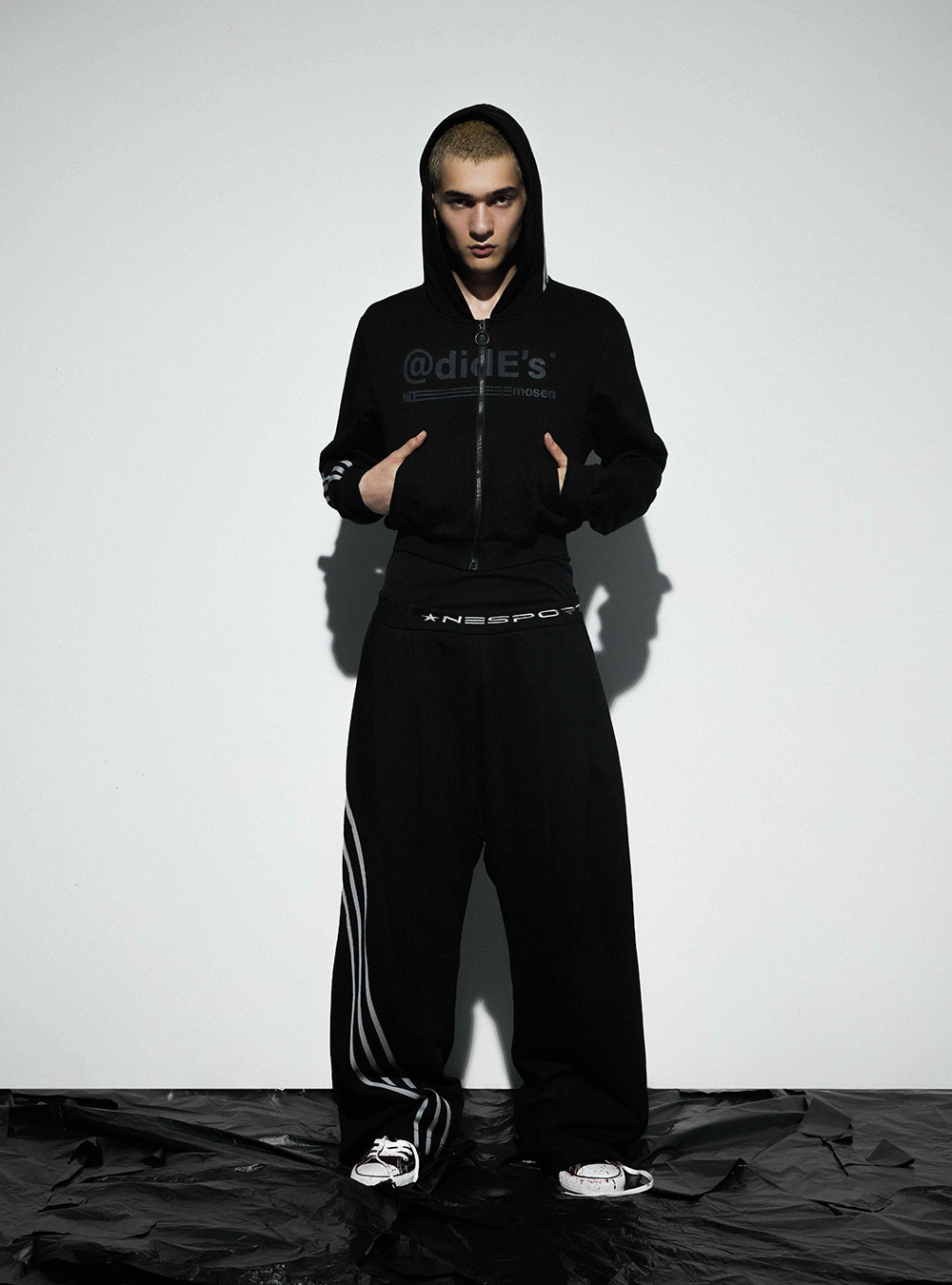 no E mosen] NESPORT Hoodie | BCAESAR