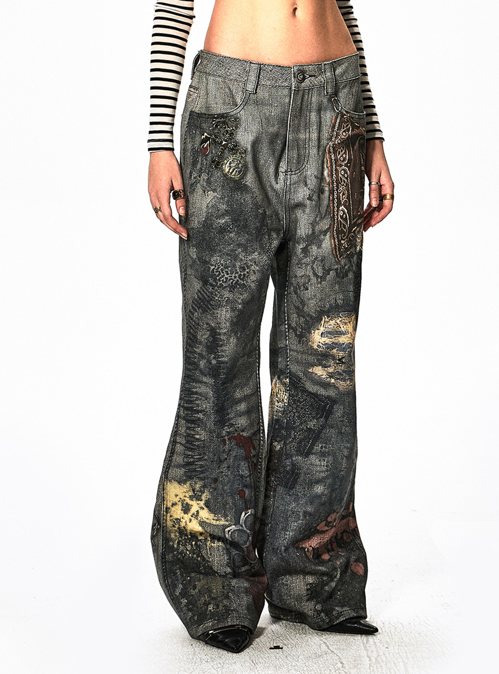 DND4DES] Blue Graffiti Printed Denim Pants - BCAESAR