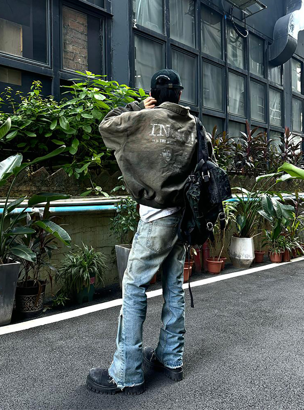 POPPROJECT] Vintage Graffiti Boxy Jacket - BCAESAR
