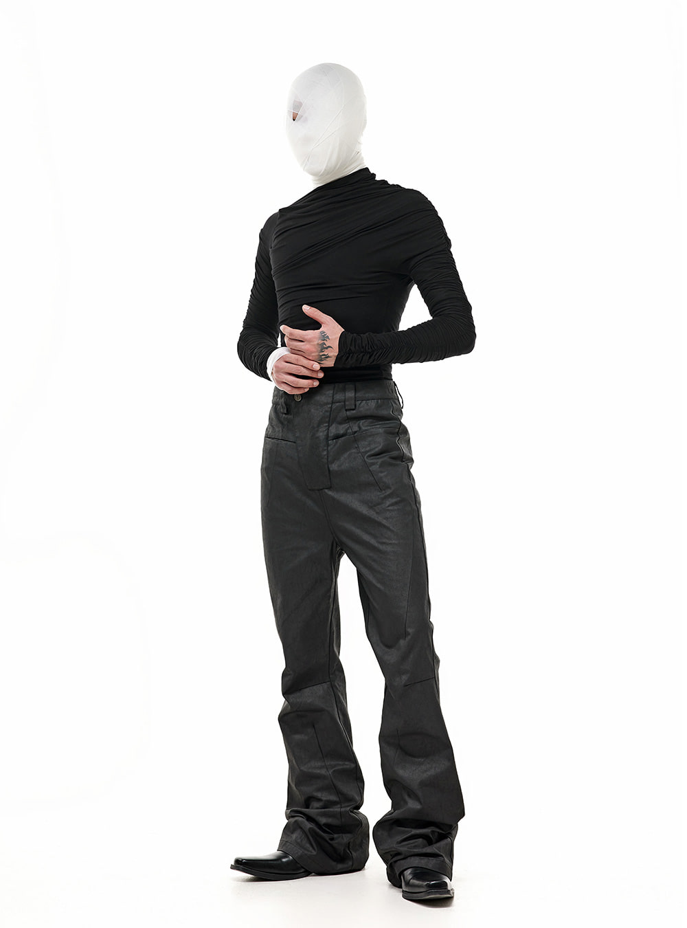 Waxed Coated Wide-Leg Pants | BCAESAR