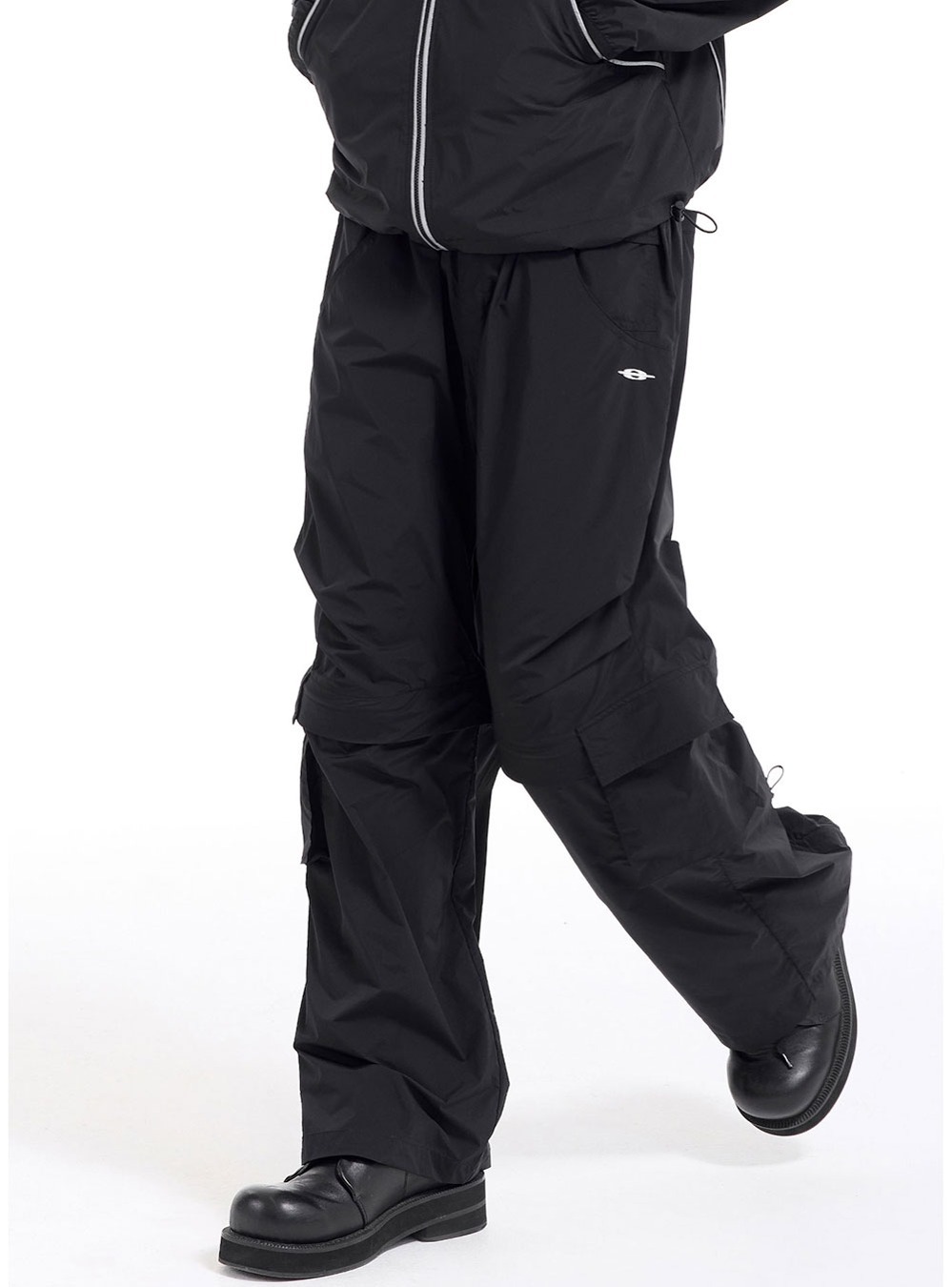 [TERRAINCOGNITA] Detachable Nylon Outdoor Pants