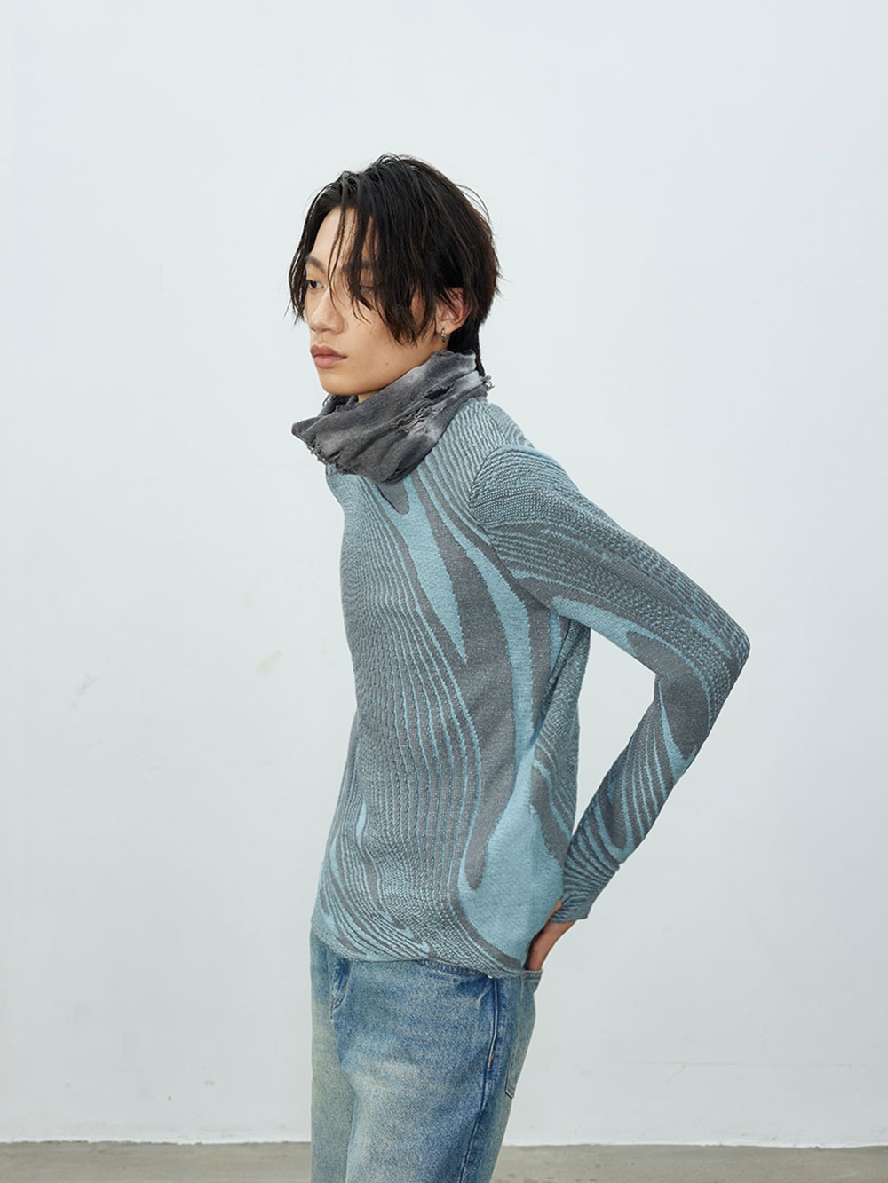 [DOCUMENT] Mohair Slim Fit Sweater