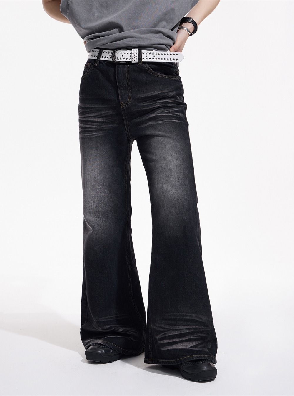 [PEOPLESTYLE] Slimming Bootcut Jeans