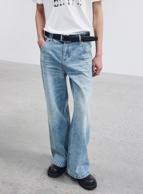 [TERRAINCOGNITA] Mist Blue Washed Denim Jeans