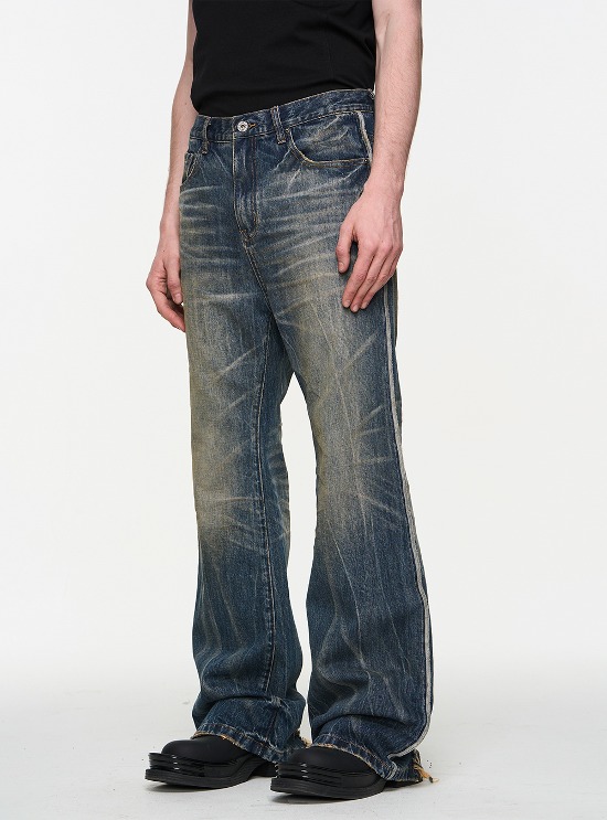 [BLIND NO PLAN] Blue Washed Bootcut Jeans