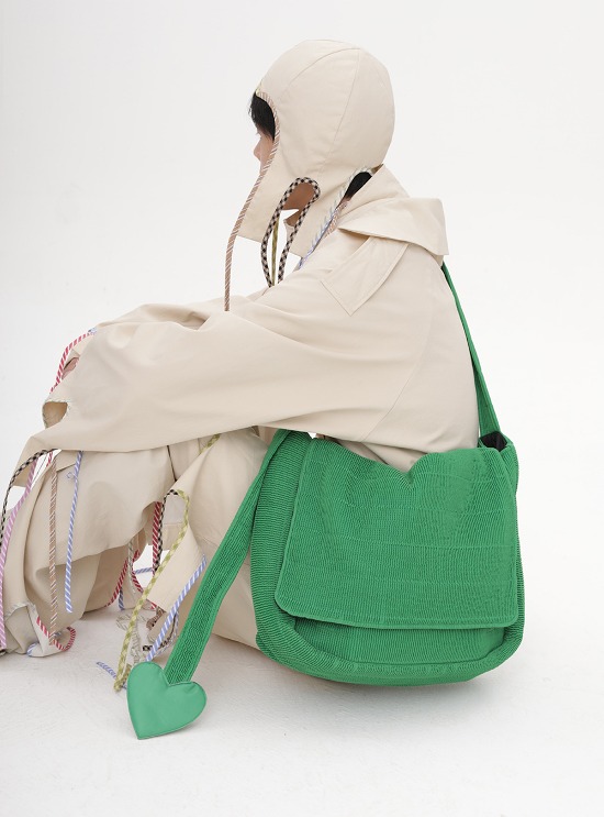 [LIJUNWANG] Nylon Waterproof Wrinkle Messenger Bag