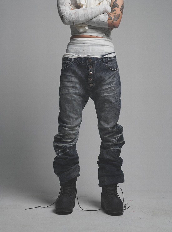 送料関税込 【NO E MOSEN】 Dragon Spine Heavy Wash Jeans no E mosen] Dragon Spine Heavy Wash Jeans - BCAESAR