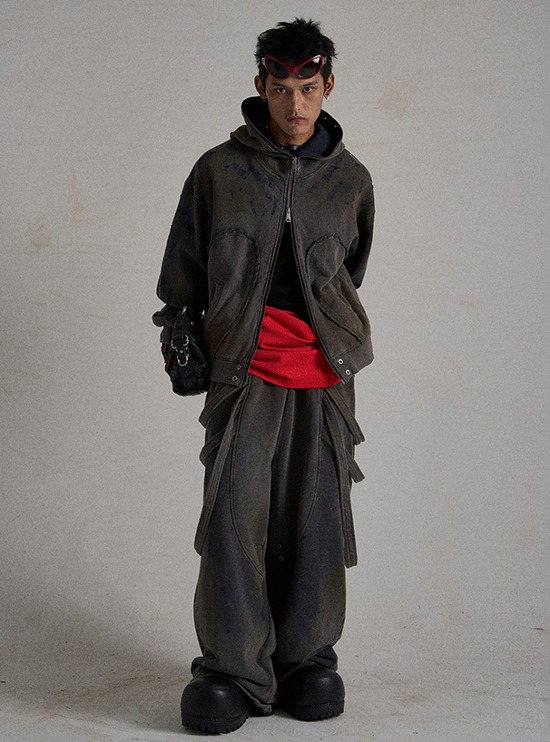 FLYERRER] Distressed Leather Jacket | BCAESAR