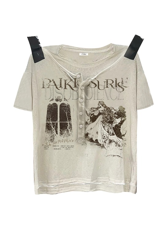 国内で当店のみ PAIKI - Triple Cross Gothic Graphic T-Shirt Triple Cross Gothic Graphic T-Shirt - BCAESAR