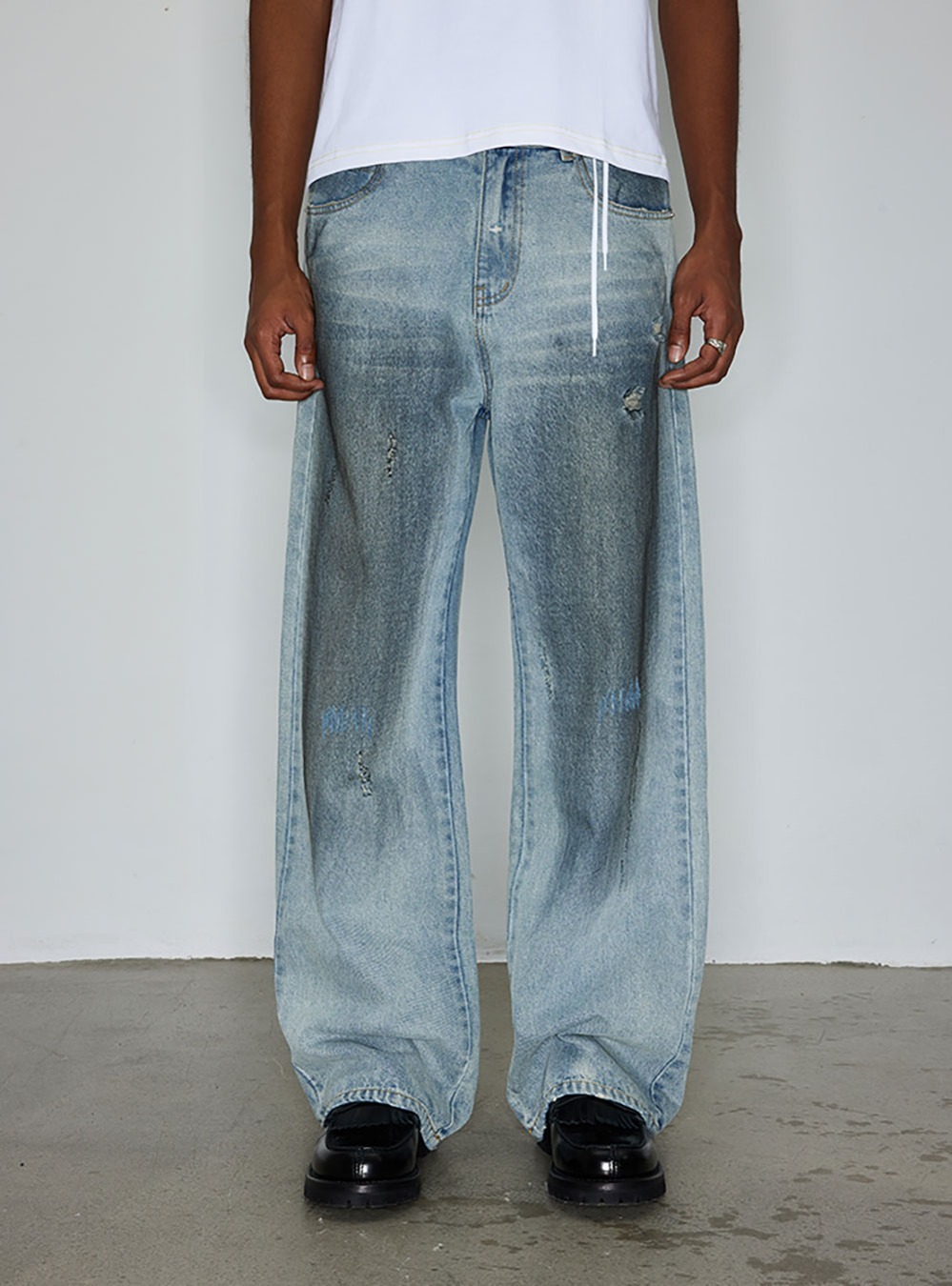 [CRICLE CAGE] Washed out damage light blue denim pants
