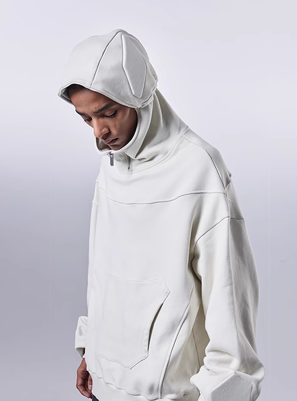 [THE AIER] Geometric 3D Zipper Hooded Sweatshirt