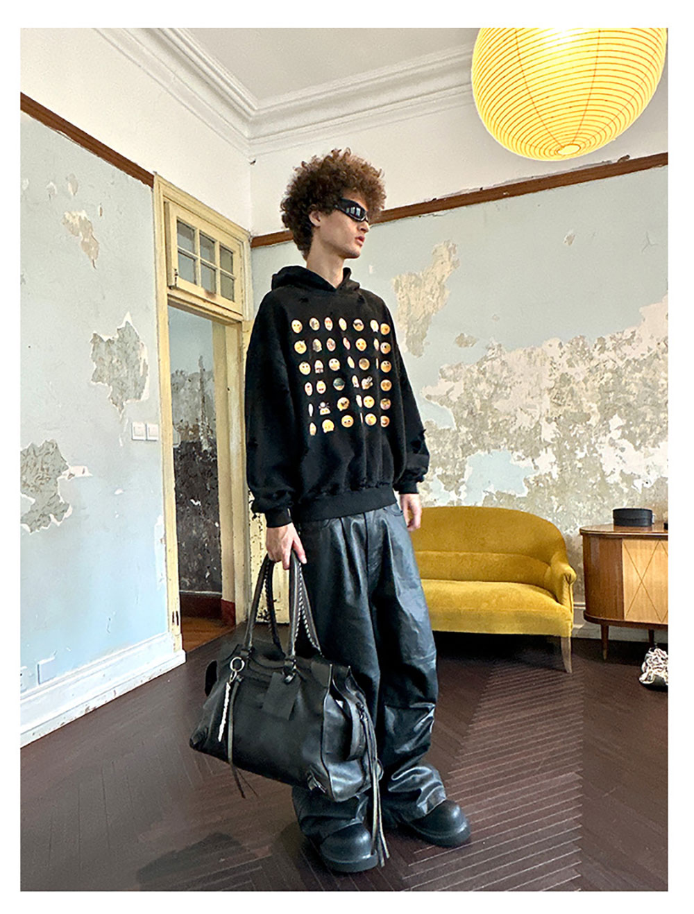 TRIANGLE PROJECT] ウォッシュ ペインティング エモジ フードTシャツ 