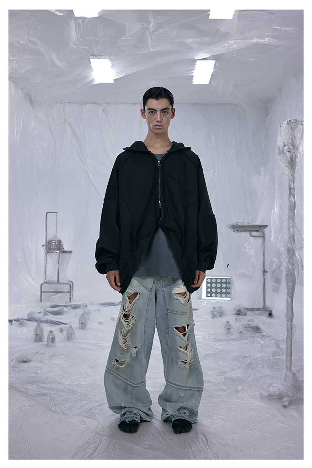 送料関税込 【D5OVE】 INSIDE OUT STRESSED Zipper Sweatshirt D5OVE] INSIDE OUT STRESSED Zipper Sweatshirt - BCAESAR