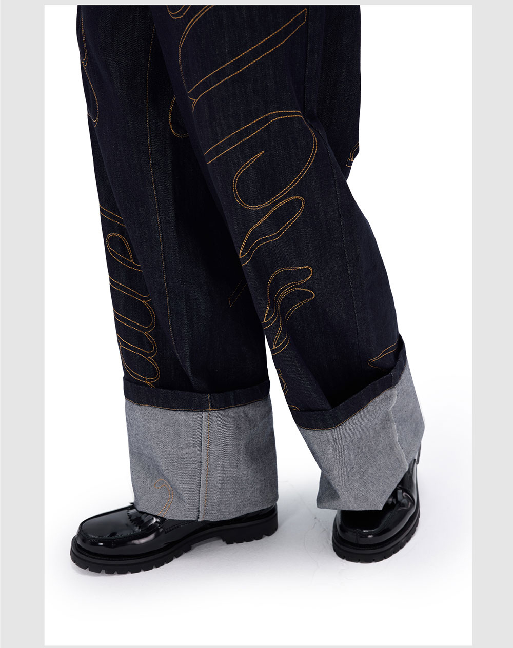 パンツ INTERRIS 23AW Wide-Leg Embroidered Denim IN TERRIS] Wide-Leg Embroidered Denim - BCAESAR