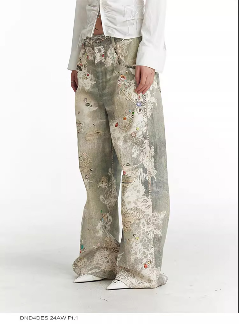 送料関税込 【DND4DES】 Floral Print Denim Pants DND4DES x FayChui] Floral Print Denim Pants - BCAESAR