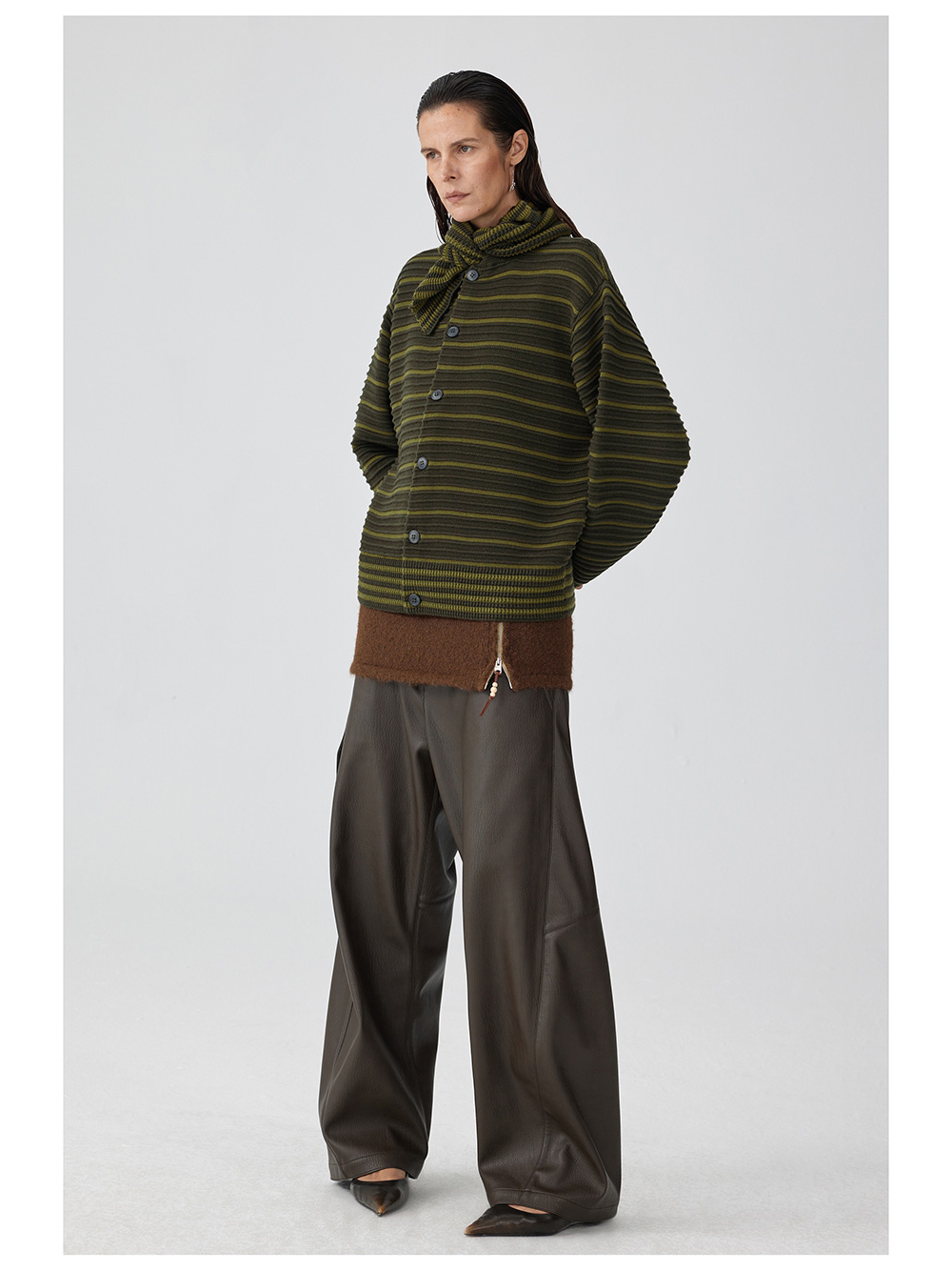 スーツ simpleproject WOOL TWISTED BELTED PANTS SIMPLE PROJECT WOOL TWISTED BELTED PANTS – Remold Lab