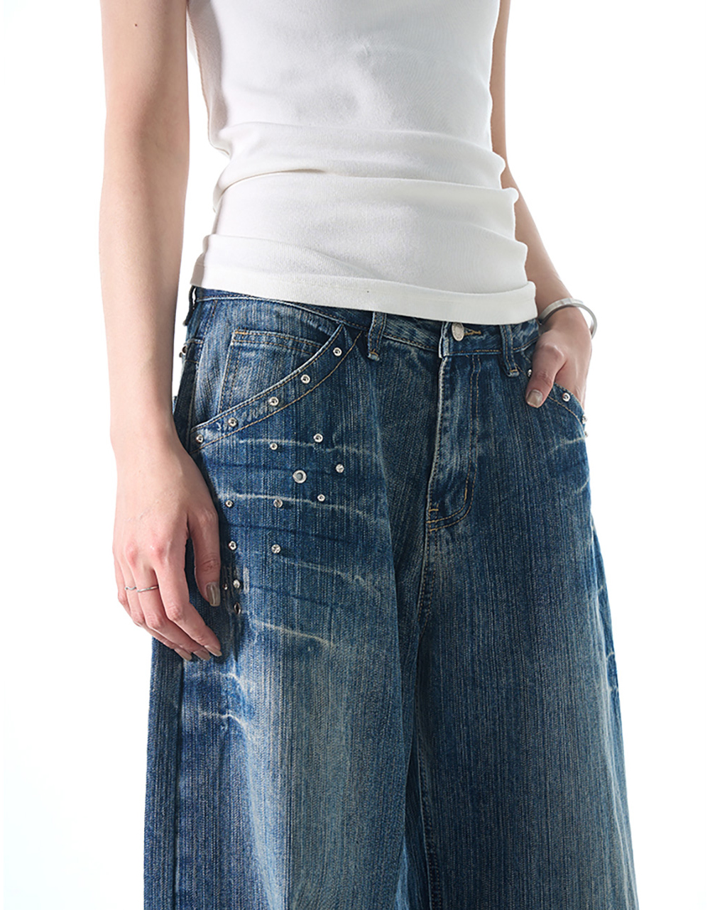 MADWITCH] Vintage Washed Wide-Leg Jeans - BCAESAR
