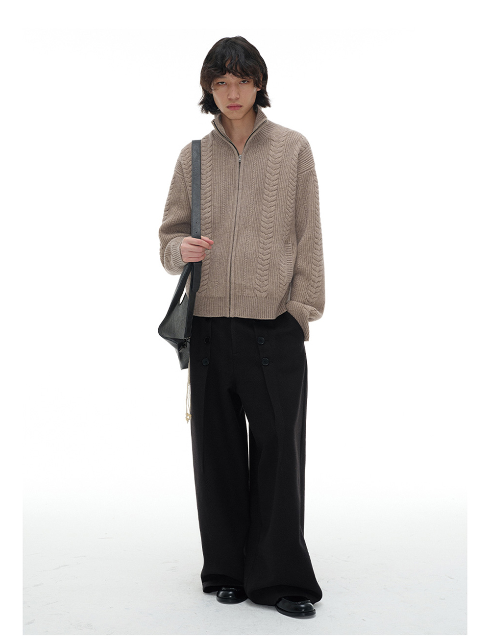 JCAESAR] Wide-fit Button Pants | BCAESAR