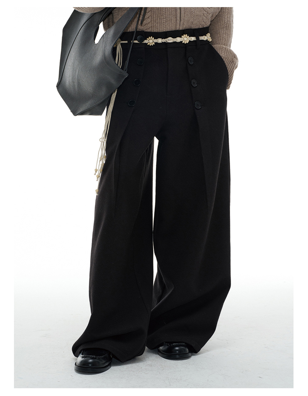 JCAESAR] Wide-fit Button Pants | BCAESAR