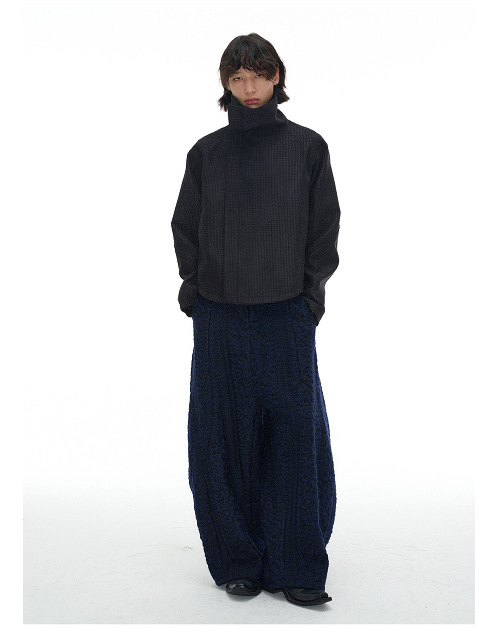 Black Checked Zipper-Jacket | BCAESAR