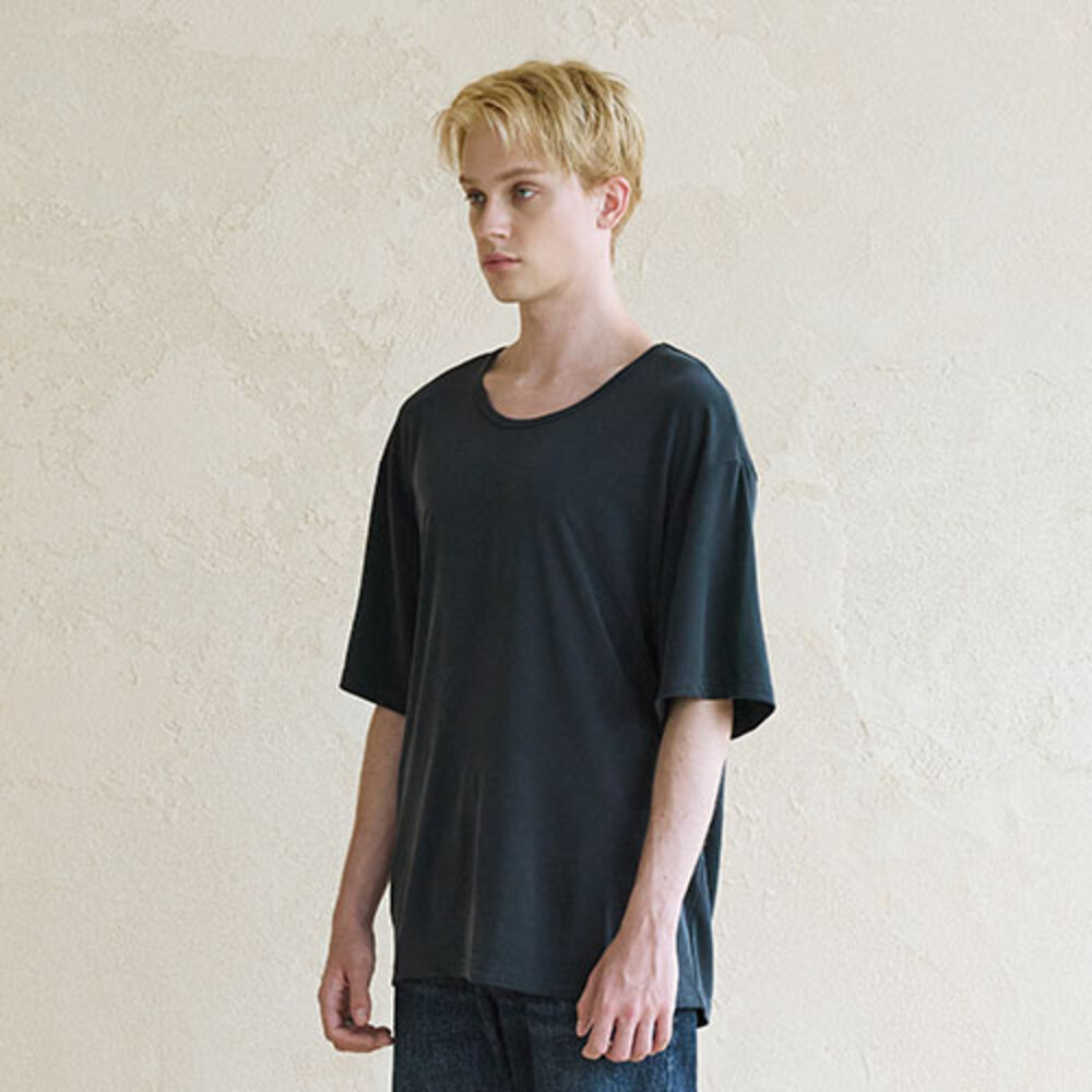 SW Over Fit Short Sleeve_Black - CHILLSA