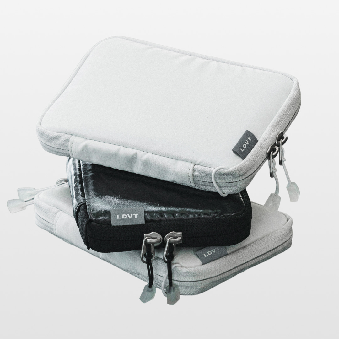 트래블 월렛 (2COLOR) | 리드볼트