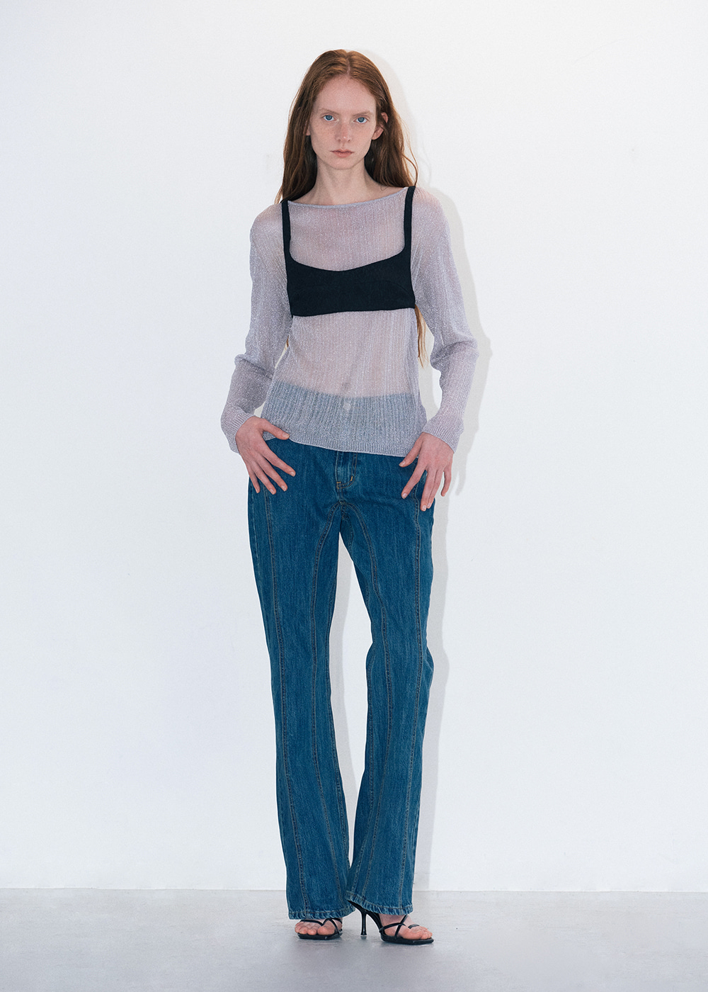 ★韓国の人気★【YESEYESEE】★Y.E.S Contour Sling Ba.g★ ☆韓国の人気☆【YESEYESEE】☆Y.E.S Contour Sling Ba.g