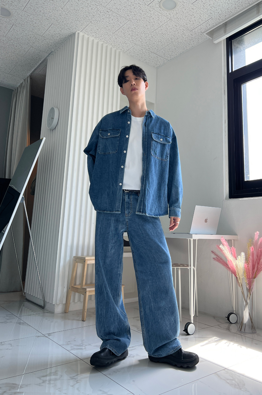 허리띠 모델 착용 이미지-S4L2