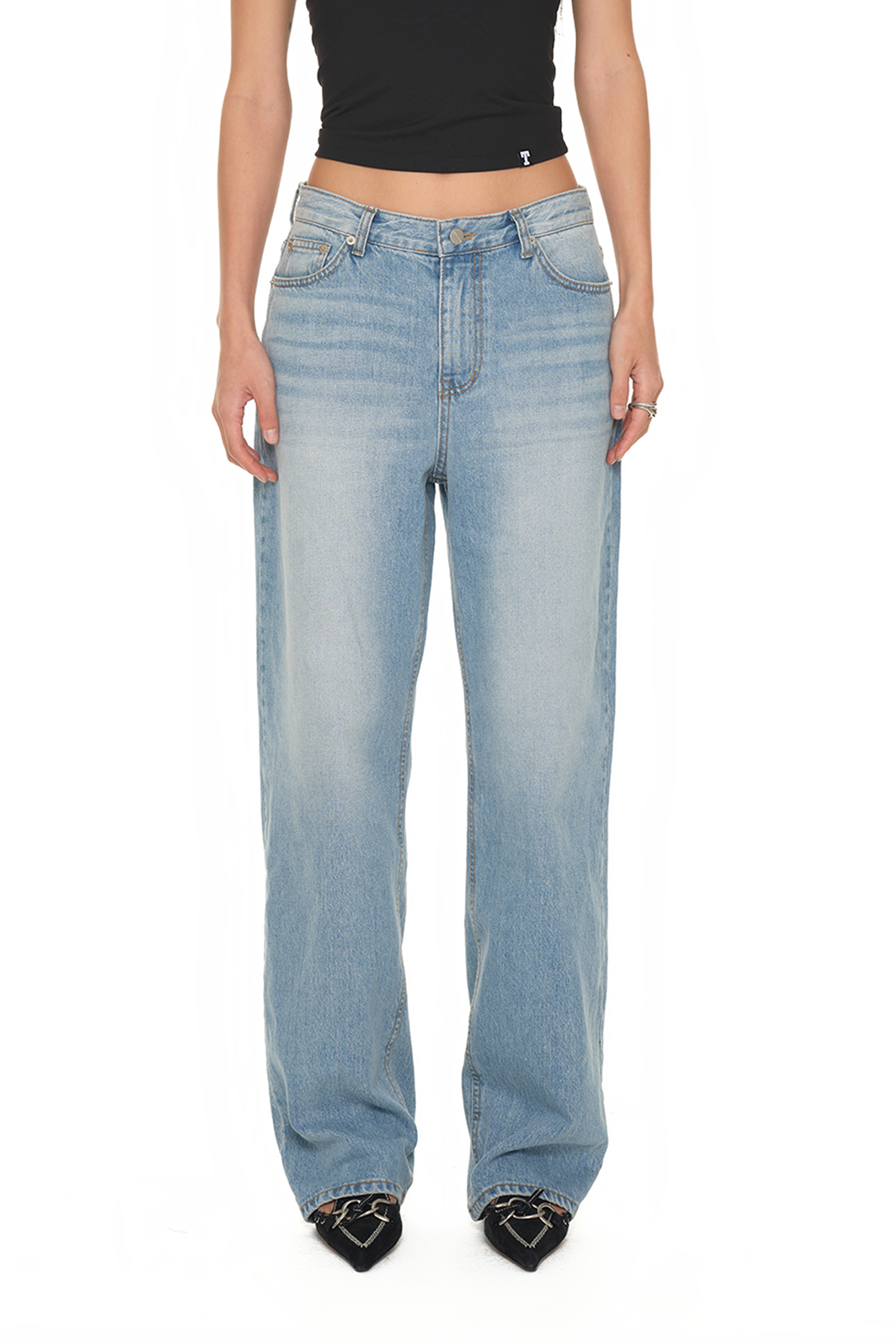 LOW RISE LOOSE-FIT JEANS (LIGHT BLUE) - toomuchtax LOW RISE LOOSE-FIT JEANS (LIGHT BLUE) - toomuchtax