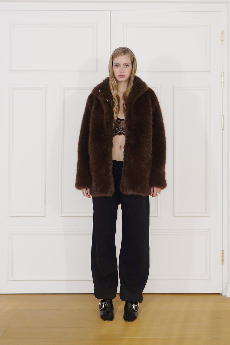 [TOOMUCHTAX] FAUX FUR COAT /追跡付 FAUX FUR COAT (BROWN) - toomuchtax