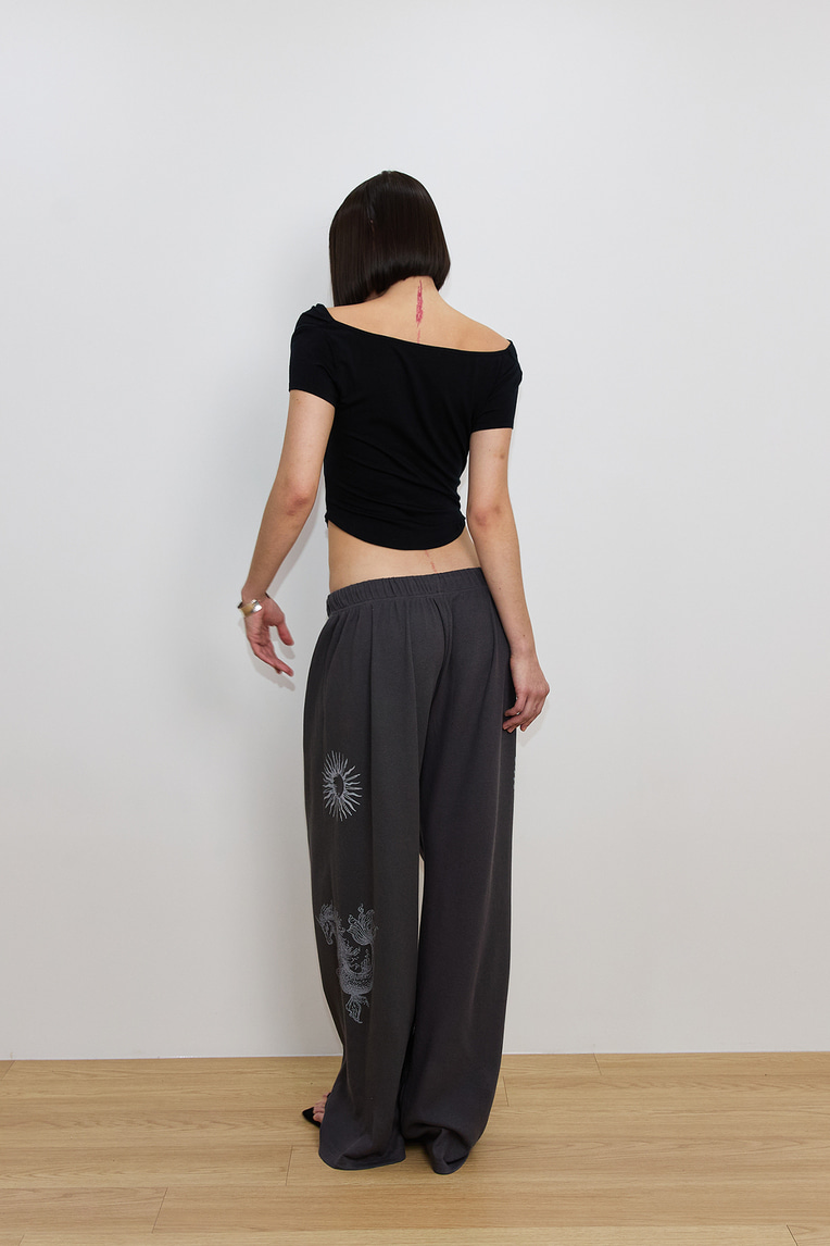 ASYMMETRIC ONE SHOULDER T-SHIRT (BLACK) - TOOMUCHTAX