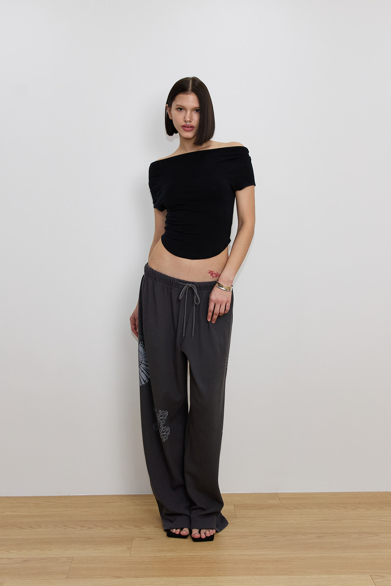 ASYMMETRIC ONE SHOULDER T-SHIRT (BLACK) - TOOMUCHTAX