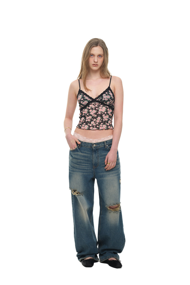 Floral 02 Lace Cami Top Black | toomuchtax 투머치택스