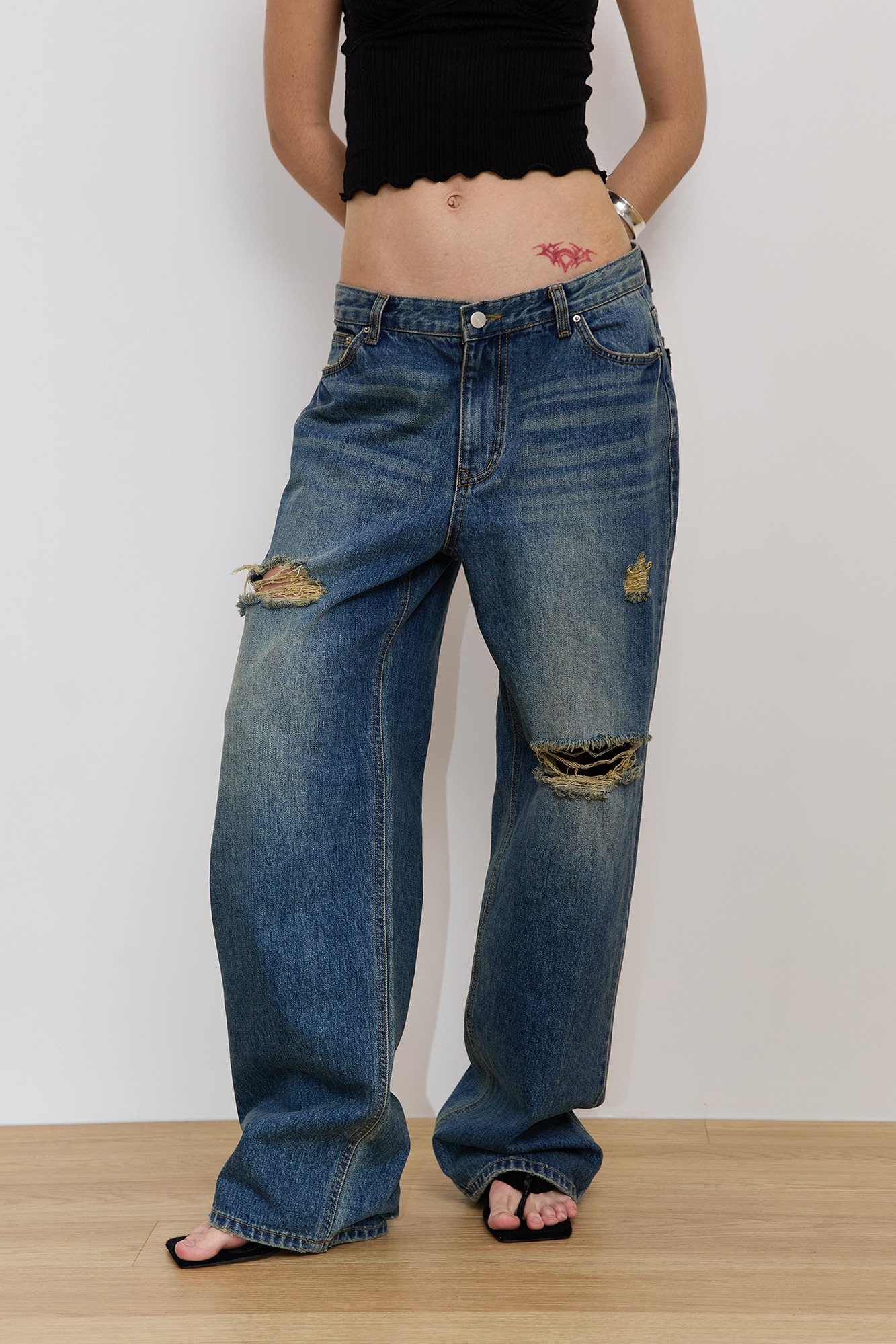 ◆TOOMUCHTAX◆ LOW RISE LOOSEFIT JEANS BLUE ◇TOOMUCHTAX◇ LOW RISE LOOSEFIT JEANS DARK BLUE TOOMUCHTAX