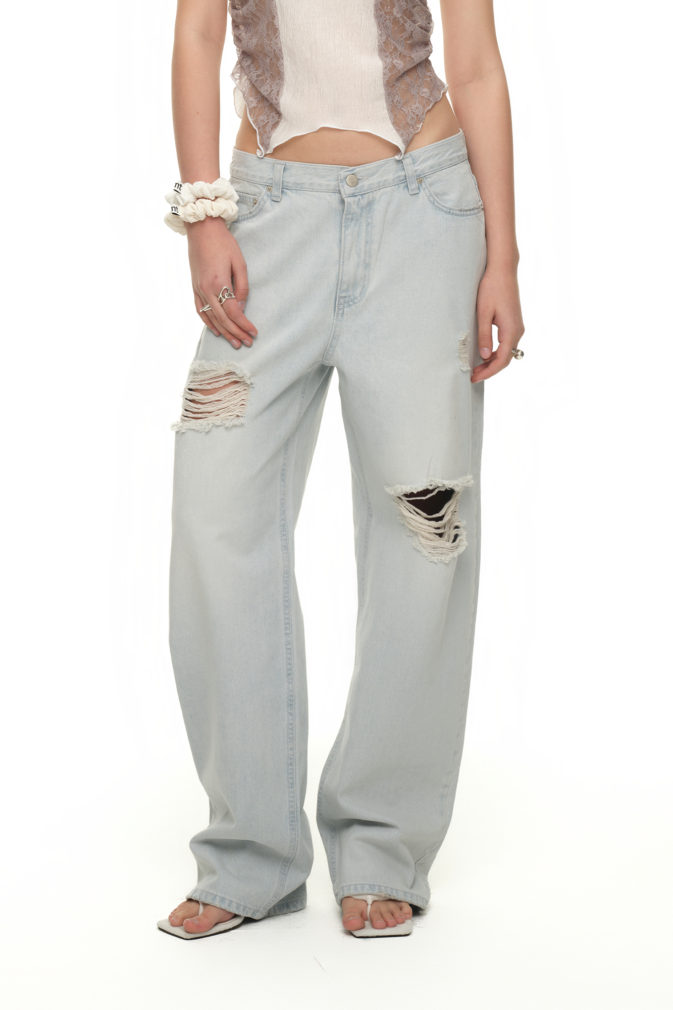 ◆TOOMUCHTAX◆ LOW RISE LOOSEFIT DAMAGED JEANS VINTAGE BLUE TOOMUCHTAX Low Rise Loose-Fit Jeans - Blue | International Store