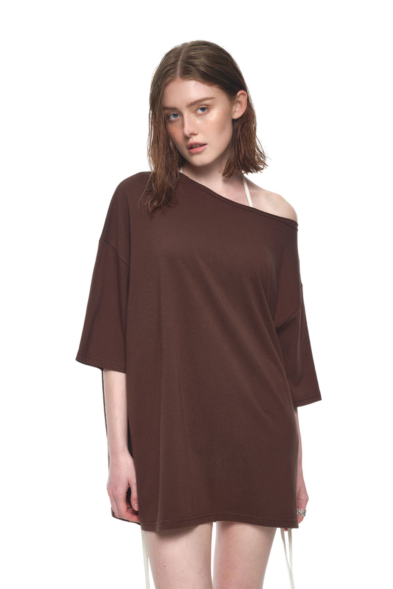◆TOOMUCHTAX◆ Asymmetric One Shoulder T-Shirt Brown ONE SHOULDER BOX T-SHIRT (BROWN) - TOOMUCHTAX