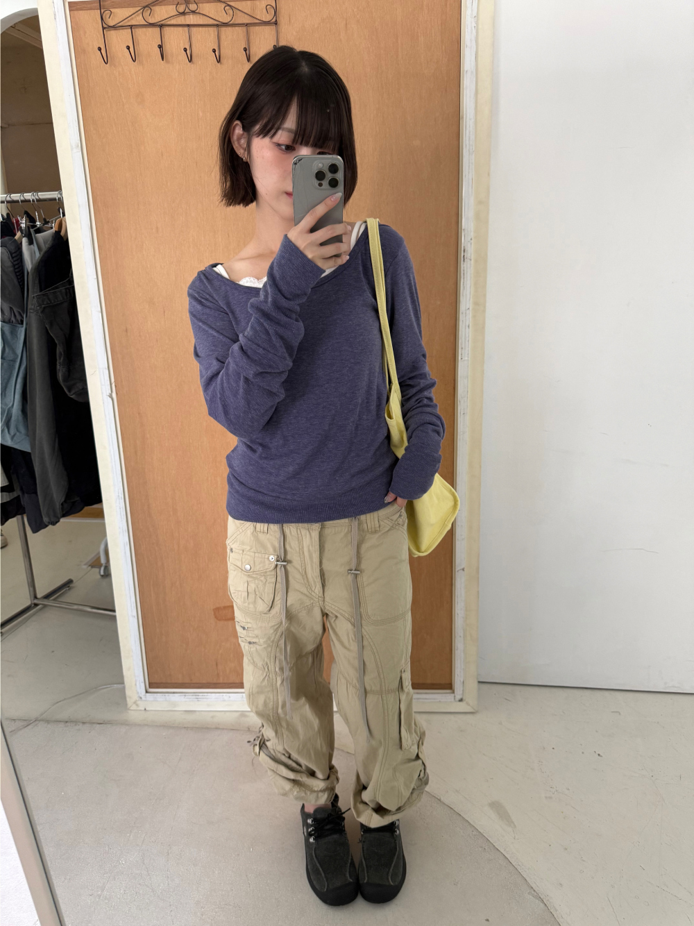 반바지 모델 착용 이미지-S4L63