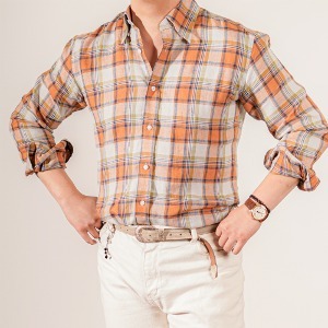 by kak Orange &amp; White Engraved Initial Custom Hemp Linen Shirt for Summer | 바이각 오렌지&amp;화이트 이니셜각인 폴로셔츠 마 린넨 맞춤셔츠